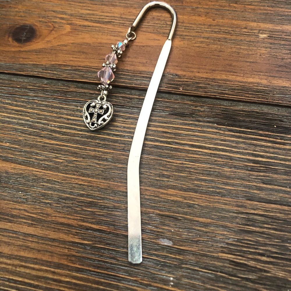 Silver tone book-marker, place holder